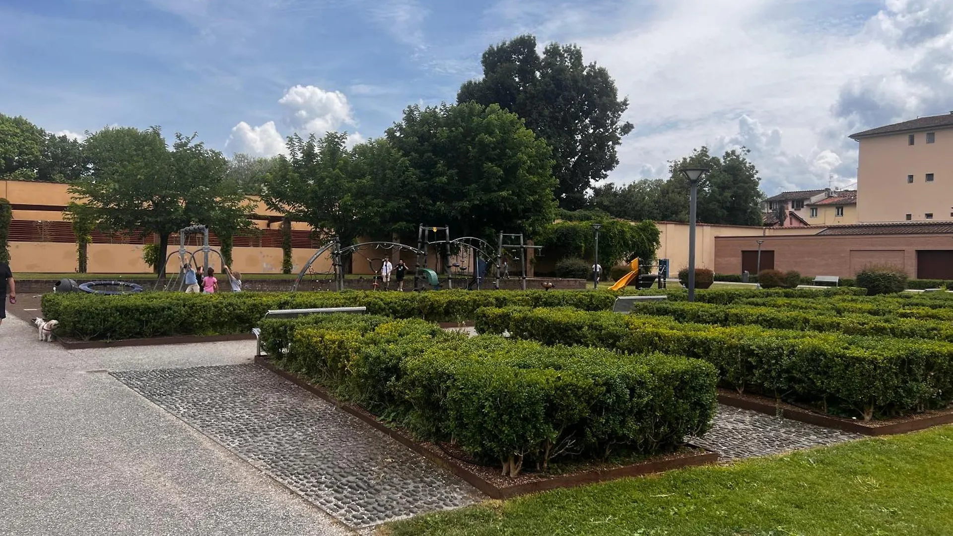 شقة Casa Ai Giardini لوكا إيطاليا